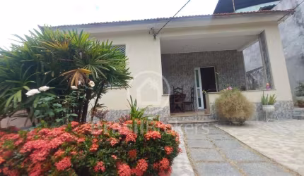 Casa Linear a venda no Cocotá