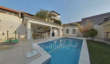 Casa à venda com 390,00m² e 4 quartos em Jardim Carioca, Rio de Janeiro - rj