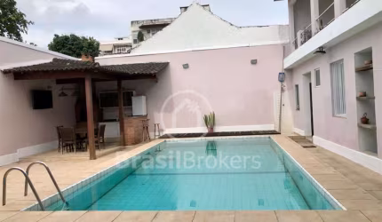 Casa à venda com 357,00m² e 3 quartos em Jardim Guanabara, Rio de Janeiro - rj