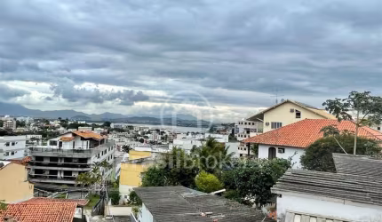 Casa à venda com 246,00m² e 6 quartos em Jardim Guanabara, Rio de Janeiro - rj