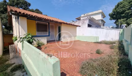 Casa à venda com 288,00m² e 2 quartos em Jardim Guanabara, Rio de Janeiro - rj