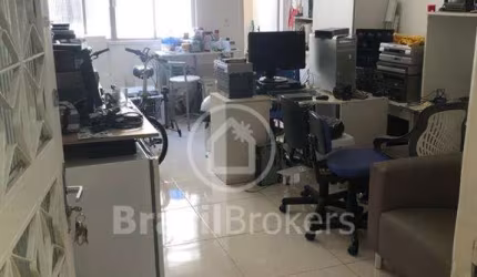 Loja / Salão / Ponto Comercial