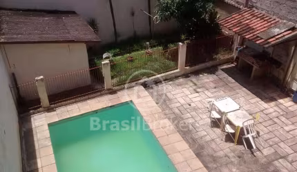 Casa à venda com 297,00m² e 3 quartos em Jardim Carioca, Rio de Janeiro - rj
