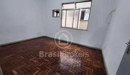 Apartamento  02 quartos a venda.