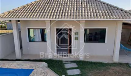 Casa de Condomínio à venda com 119,00m² e 3 quartos em Pontes Leites, Araruama - rj