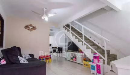 Casa 4 quartos, sendo 1 suíte