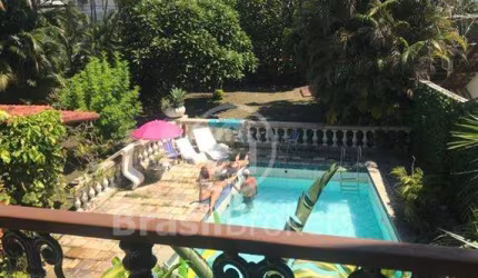 Casa 3 quartos, sendo 2 suítes