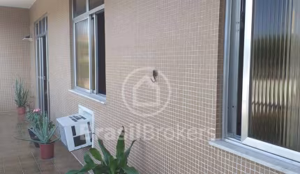 Casa duplex na Portuguesa