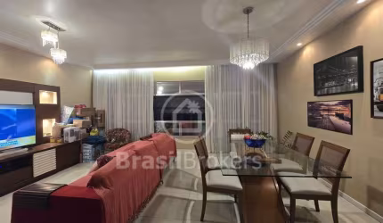 Maravilhoso apartamento 3 quartos com elevador parte baixa Jardim Guanabara