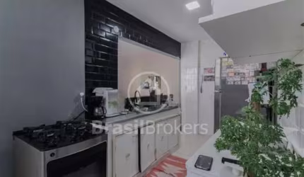 Apartamento a venda 3 quartos Copacabana reformado, Rio de janeiro Rj.