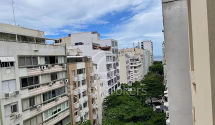Apartamento à venda 3 quartos, com vaga em Copacabana, Rio de Janeiro - RJ