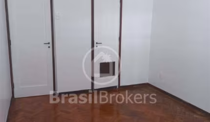 Encante-se com este aconchegante apartamento em Botafogo!