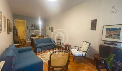 Apartamento á venda de 3 quartos no Leme