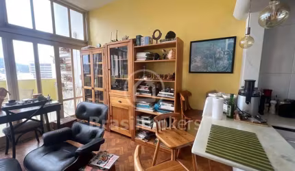 Apartamento com 3 Quartos e 3 banheiros à Venda, 144 m² por R$ 1.700.000