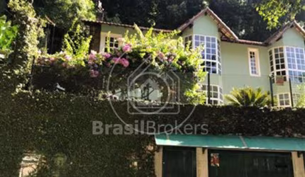 Casa à venda com 250,00m² e 5 quartos em Cosme Velho, Rio de Janeiro - rj