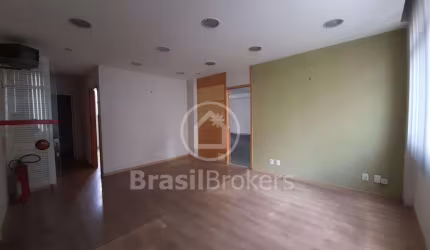 Prédio à venda em Botafogo 400m2 4 andares