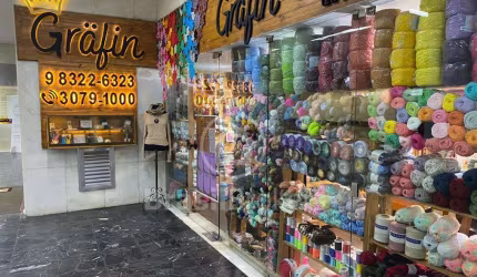 Copacabana loja de galeria  bem localizada no posto 5