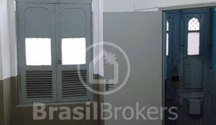 Casa à venda com 176,00m² e 4 quartos em Catumbi, Rio de Janeiro - RJ