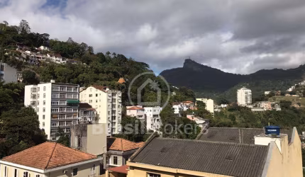 Casa à venda com 314,00m² e 7 quartos em Santa Teresa, Rio de Janeiro - RJ