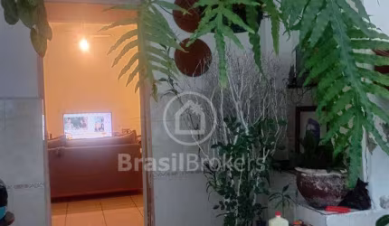 Casa com 3 Quartos e 102,00 m² em Botafogo