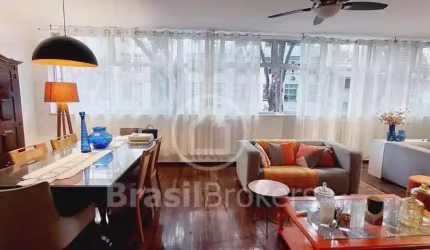 Amplo Apartamento à Venda na Rua Sá Ferreira – 3 Quartos, 1 por Andar, com Vaga na Escritura