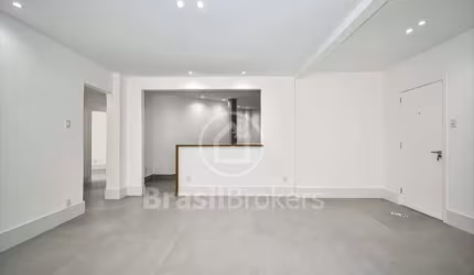 CHARMOSO APARTAMENTO NO FLAMENGO AO LADO DO ATERRO E DA PRAIA