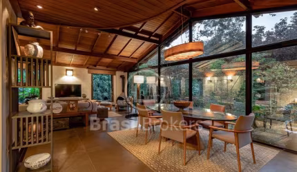Casa em condomínio fechado à venda com 188,00m² e 3 quartos em Araras, Petrópolis - rj