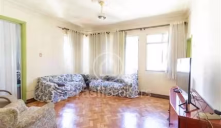 CHARMOSO APARTAMENTO COM 4 QUARTOS NO FLAMENGO