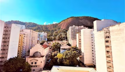 Apartamento à venda com 200,00m² e 3 quartos em Copacabana, Rio de Janeiro - rj