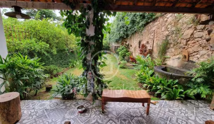 Casa à venda com 200,00m² e 4 quartos em Santa Teresa, Rio de Janeiro - rj