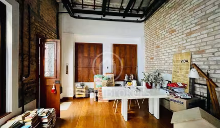 Casa à venda com 221,00m² e 3 quartos em Botafogo, Rio de Janeiro - rj