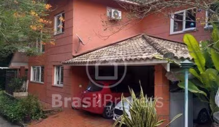Casa de Condomínio à venda com 1375,00m² e 4 quartos em São Francisco, Niterói - rj