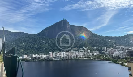 Cobertura 3 quartos na Lagoa