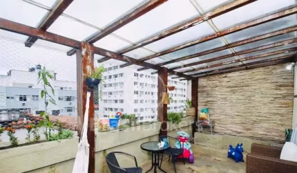 Cobertura à venda com 177,00m² e 4 quartos em Humaitá, Rio de Janeiro - rj