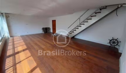 Cobertura Duplex 5 quartos, sendo 2 suítes