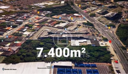 Ótimo terreno plano com 7.382 m² na Estr. dos Bandeirantes