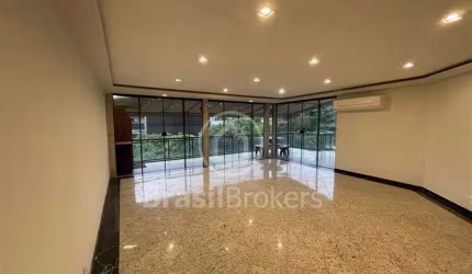Cobertura Linear de 181m² com Vista Espetacular na Barra da Tijuca!