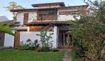 Casa na Barra da Tijuca -  Condomínio . Lafayette