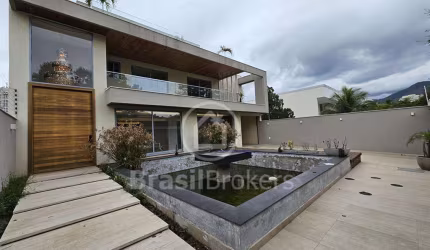 Casa Alto Padrão - Barra da Tijuca