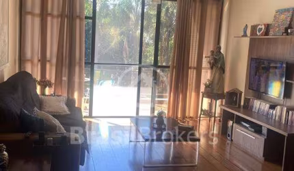 Venha conhecer e se encantar por este apartamento no Recreio.