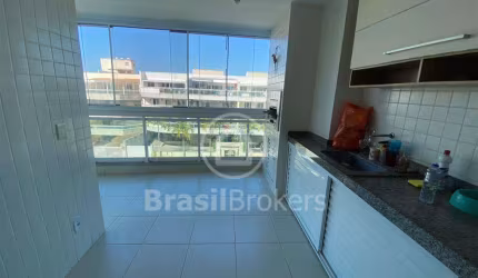 Ótimo apartamento localizado em um condomínio com segurança 24 horas e oferece uma infraestrutura completa.