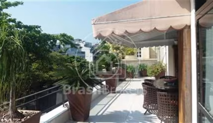 CONDOMINIO DO EDIFICIO FLAMBOYANT - Cobertura Triplex 5 quartos, sendo 4 suítes