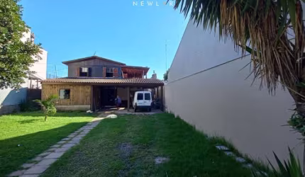 Casa para Venda em Caxias do Sul, Nossa Senhora da Saúde, 4 dormitórios, 1 suíte, 2 vagas