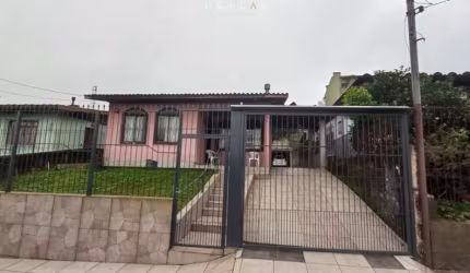 Casa para Venda em Caxias do Sul, São José, 5 dormitórios, 2 banheiros, 5 vagas