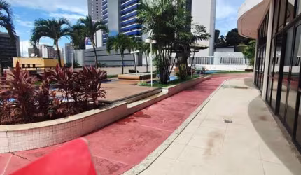 Apartamento semi mobiliado no Mercure Boulevard