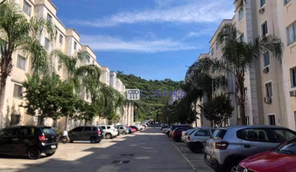 Excelente apartamento em condomínio fechado a 10 minutos do Park Shopping!