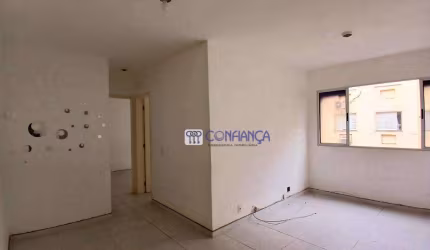 Apartamento com 2 dormitórios, 50 m² - venda por R$ 150.000 ou aluguel por R$ 900/mês - Rua Gentil de Ouro, nº 615,Inhoaíba - Rio de Janeiro/RJ