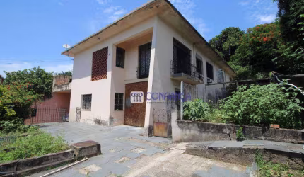 Ótima Casa Para  Ramo Comercial  a Venda e Locação Muito Próximo ao Centro de Campo Grande-Rj
