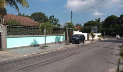 Casa com 4 dormitórios à venda, 300 m² por R$ 1.500.000 - Rua dos Limoeiros- Campo Grande - Rio de Janeiro/RJ