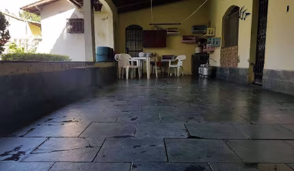 Casa com 3 dormitórios à venda, 1440 m² por R$ 1.200.000,00 - Campo Grande - Rio de Janeiro/RJ
